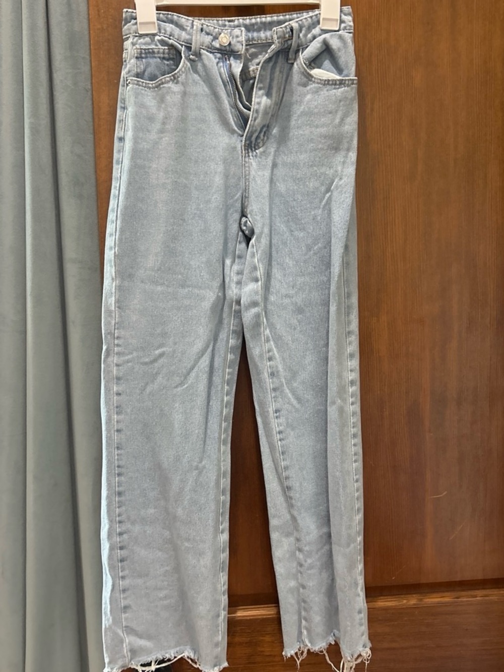 SHEIN Light Blue Women’s Straight Leg Jeans